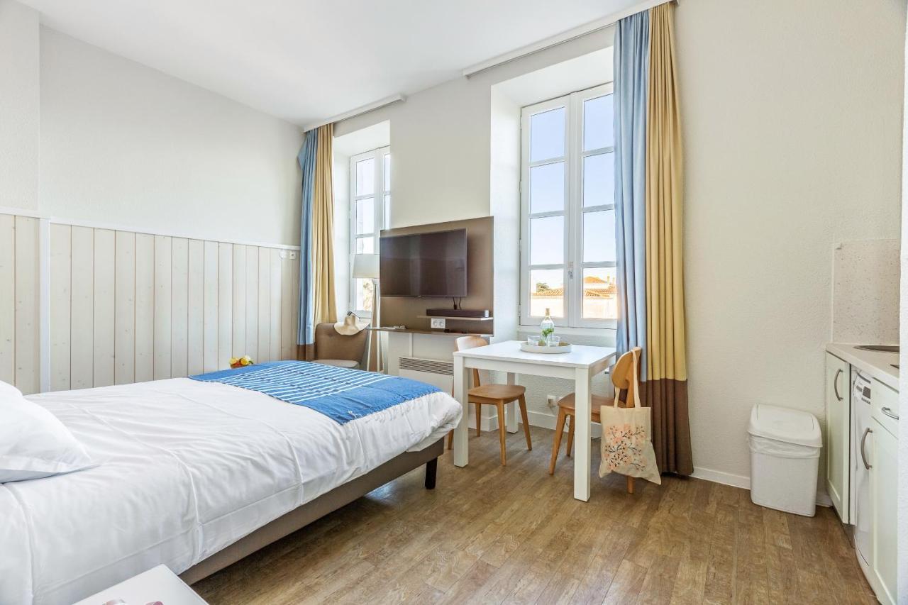 Saint-Martin-de-Ré Residence Pierre & Vacances Le Palais Des Gouverneurs מראה חיצוני תמונה
