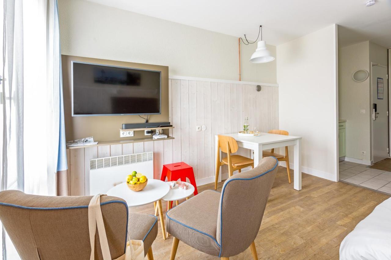 Saint-Martin-de-Ré Residence Pierre & Vacances Le Palais Des Gouverneurs מראה חיצוני תמונה