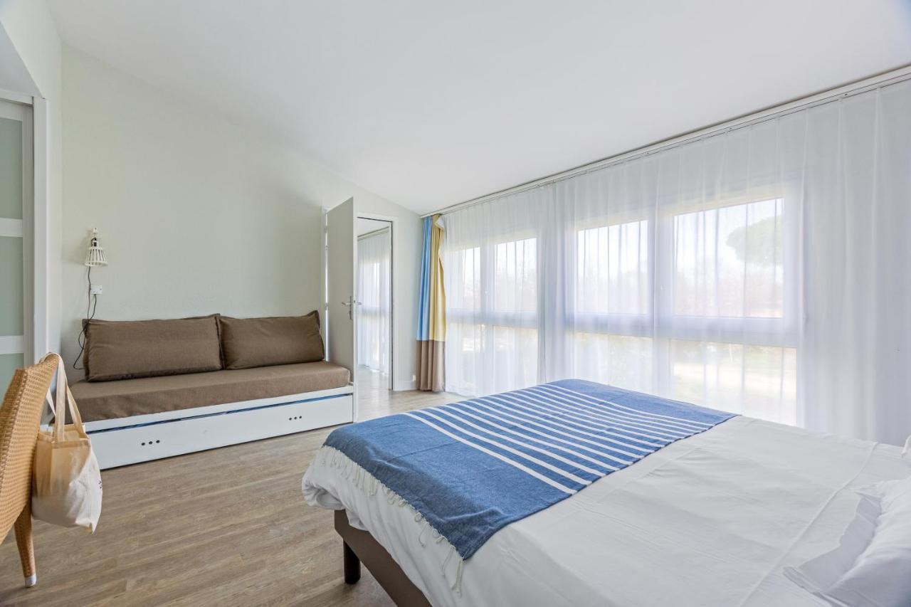 Saint-Martin-de-Ré Residence Pierre & Vacances Le Palais Des Gouverneurs מראה חיצוני תמונה