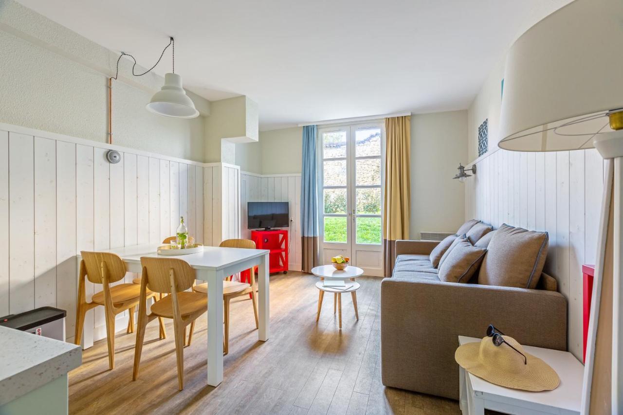 Saint-Martin-de-Ré Residence Pierre & Vacances Le Palais Des Gouverneurs מראה חיצוני תמונה