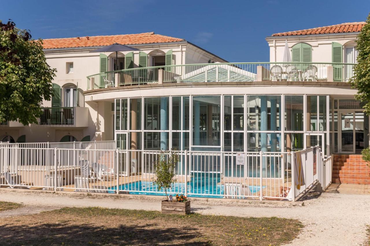 Saint-Martin-de-Ré Residence Pierre & Vacances Le Palais Des Gouverneurs מראה חיצוני תמונה